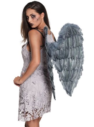 Halloween grijze Halloween vleugels 65x65cm.