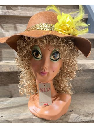 Gele Bloem op speld met veertjes