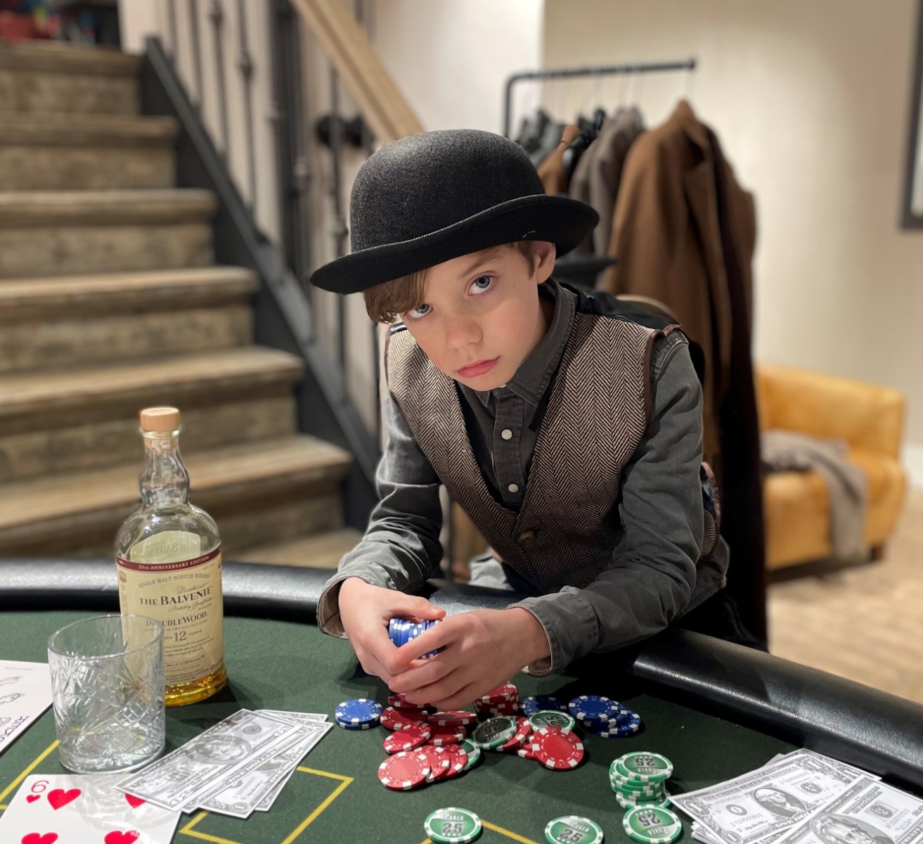 Op zoek naar inspiratie voor jouw feest outfit?